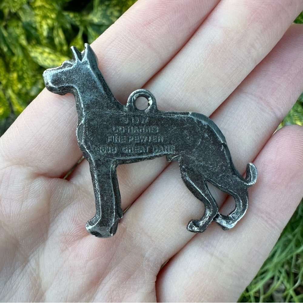 Vintage 1997 Great Dane Dog GG Harris Fine Pewter Necklace Pendant - Picture 2 of 3